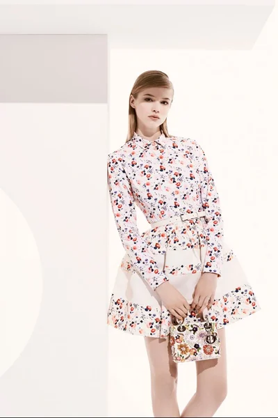 Look 10